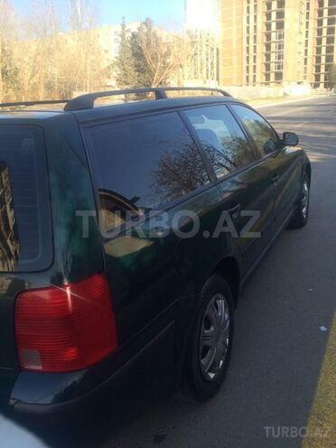 Volkswagen Passat 1999, 168,987 km - 1.6 l - Bakı
