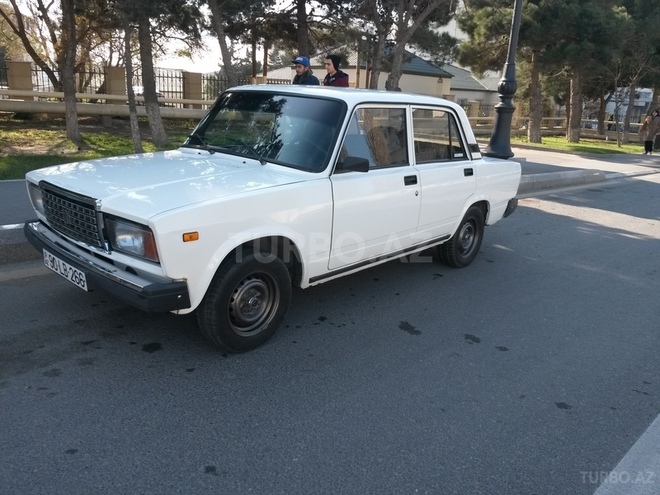 LADA (VAZ) 2107 2011, 145,000 km - 1.6 л - Bakı
