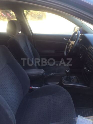 Volkswagen Passat 1999, 168,987 km - 1.6 l - Bakı