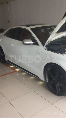 Audi S5 2010, 75 km - 0.4 l - Bakı