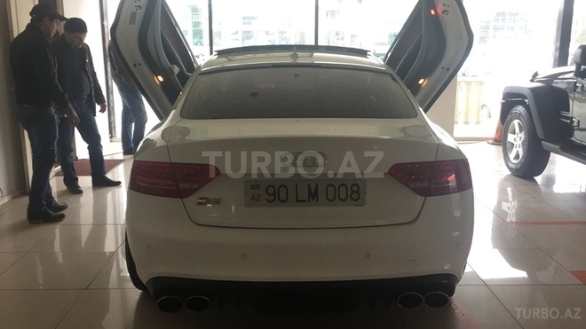 Audi S5 2010, 75 km - 0.4 l - Bakı
