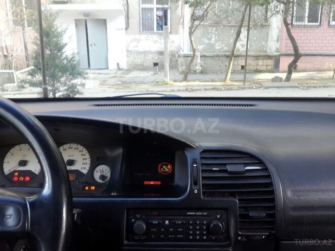 Opel Zafira 2001, 220,000 km - 2.2 l - Bakı