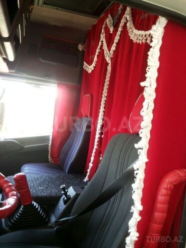 Mercedes Atego 1828 2002, 998,000 km - 6.4 l - Tovuz