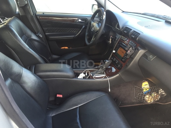 Mercedes C 200 2001, 314,000 km - 2.0 л - Bakı