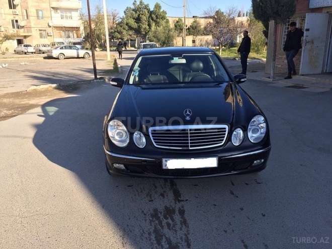 Mercedes E 350 2005, 190,000 km - 3.5 л - Sumqayıt