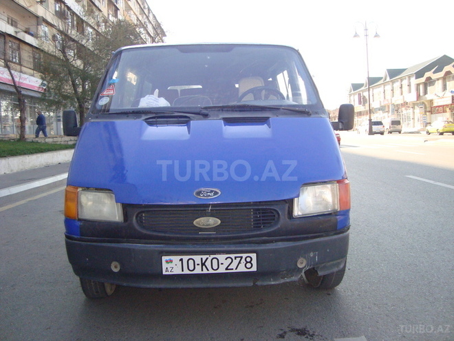 Ford Transit 1990, 200,000 km - 2.4 l - Bakı