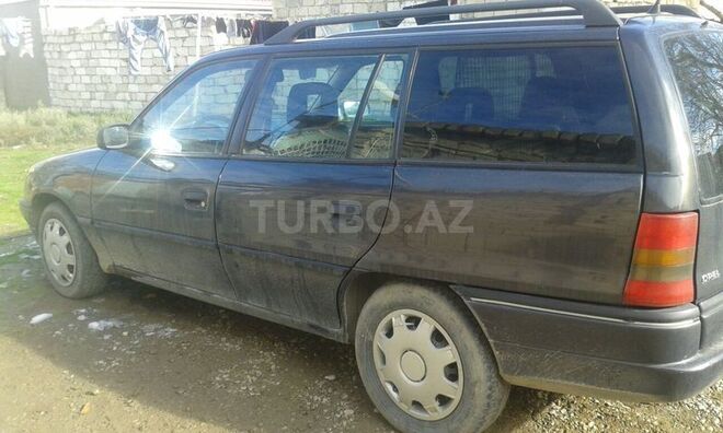 Opel Astra 1997, 340,000 km - 1.6 l - Bakı