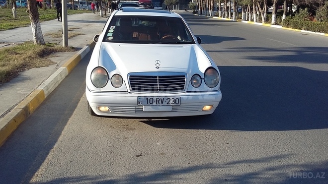 Mercedes E 230 1995, 350,638 km - 2.3 l - Sumqayıt