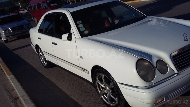 Mercedes E 230 1995, 350,638 km - 2.3 l - Sumqayıt