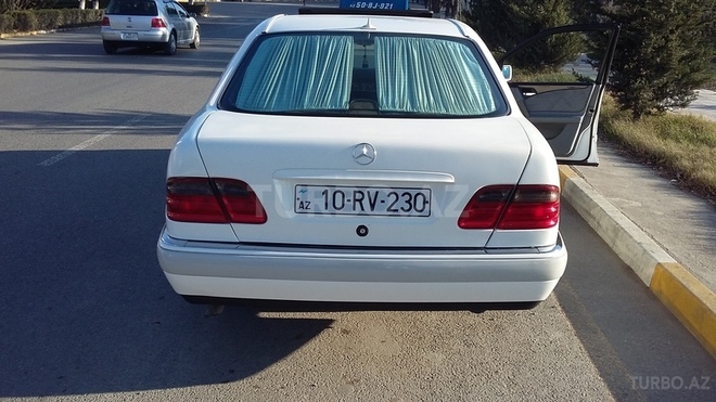 Mercedes E 230 1995, 350,638 km - 2.3 l - Sumqayıt