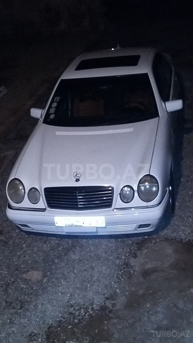 Mercedes E 230 1995, 350,638 km - 2.3 l - Sumqayıt