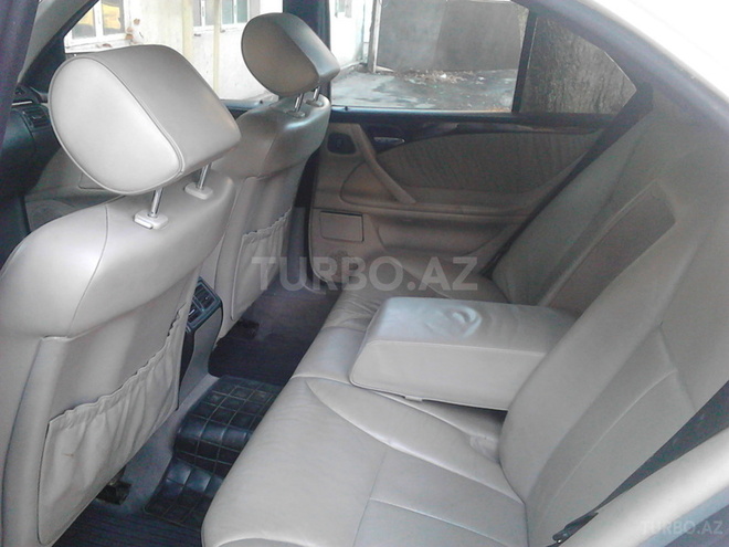 Mercedes E 290 1996, 490,000 km - 2.9 l - Zaqatala