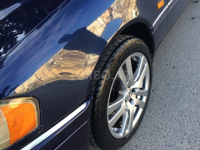 Mercedes C 220 1996, 320,500 km - 2.2 l - Sumqayıt