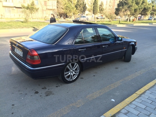 Mercedes C 220 1996, 320,500 km - 2.2 l - Sumqayıt