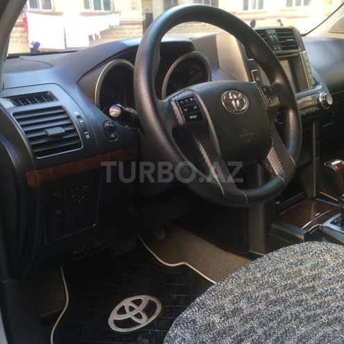 Toyota Prado 2012, 70,999 km - 2.7 l - Bakı