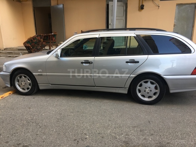 Mercedes C 180 1998, 300,000 km - 1.8 л - Bakı