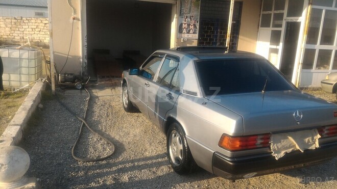 Mercedes 190 1992, 230,000 km - 1.8 l - Bakı