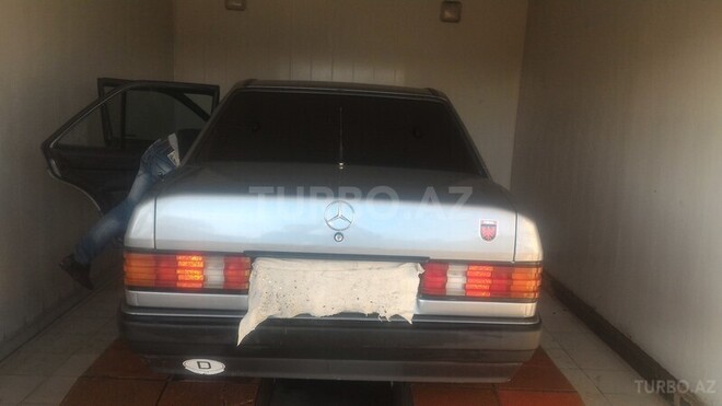 Mercedes 190 1992, 230,000 km - 1.8 l - Bakı