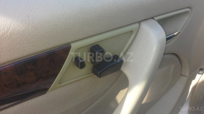 Mercedes C 230 1999, 210,000 km - 2.3 l - Bakı