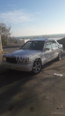 Mercedes 190 1990, 239,000 km - 2.0 l - Bakı