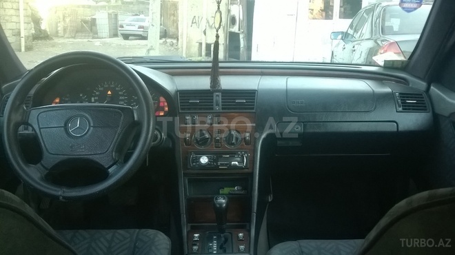Mercedes C 180 1995, 540,000 km - 1.8 л - Bakı