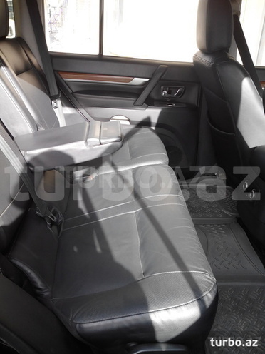 Mitsubishi Pajero 2007, 142,000 km - 3.0 л - Bakı
