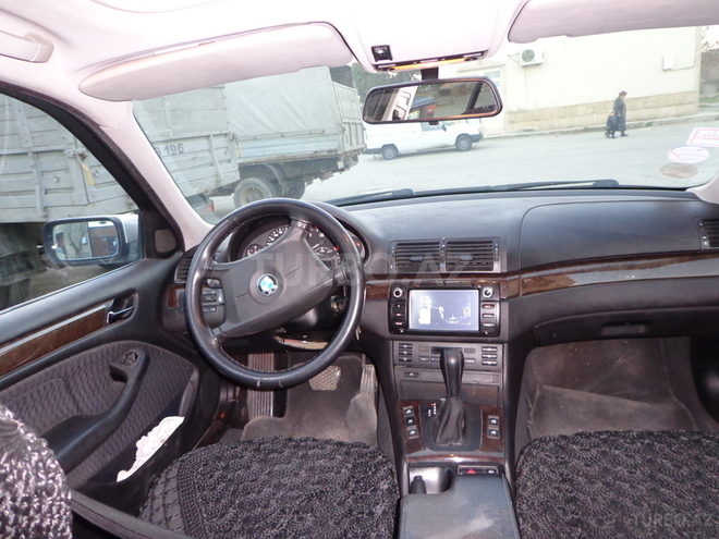 BMW 320 1999, 220,000 km - 2.0 l - Bakı