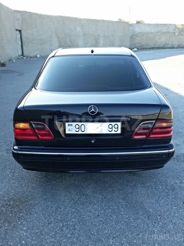 Mercedes E 220 2000, 263,148 km - 0.3 l - Sumqayıt