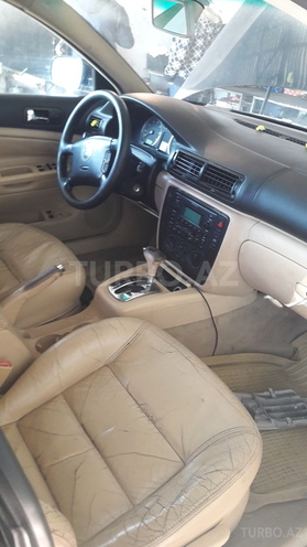 Volkswagen Passat 2002, 225,000 km - 1.8 l - Bakı