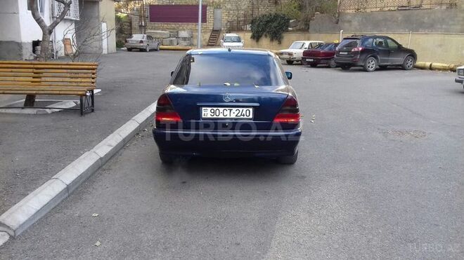 Mercedes C 240 1999, 308,000 km - 2.4 l - Bakı