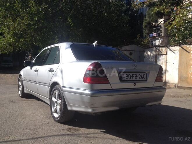 Mercedes C 240 1998, 240,000 km - 2.4 l - Bakı