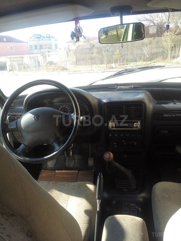 GAZ 3110 2003, 70,000 km - 2.3 л - Bakı