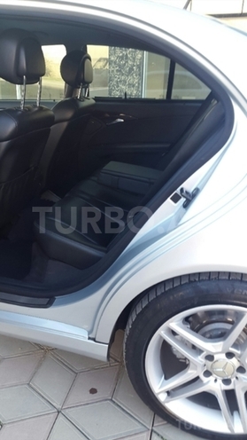 Mercedes E 220 2006, 186,000 km - 2.2 л - Bakı