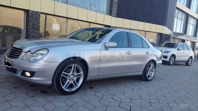 Mercedes E 220 2006, 186,000 km - 2.2 л - Bakı