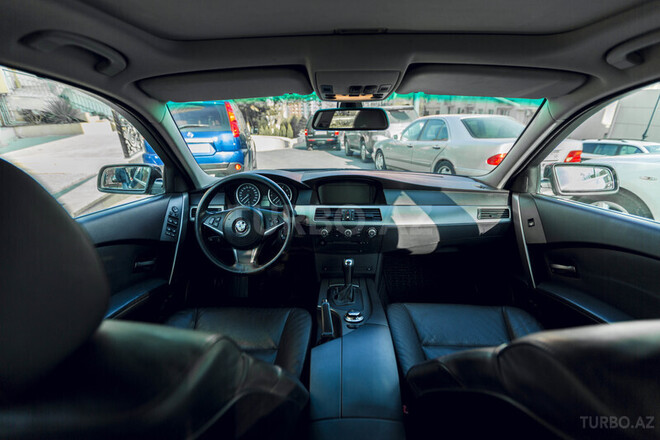 BMW 525 2004, 242,585 km - 2.5 l - Bakı