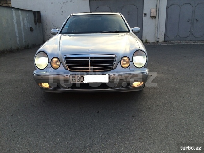 Mercedes E 280 2000, 260,000 km - 2.8 л - Bakı
