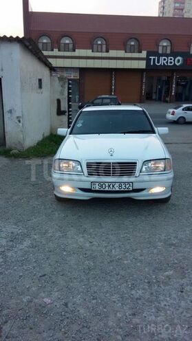 Mercedes C 200 2000, 338,239 km - 2.0 л - Bakı