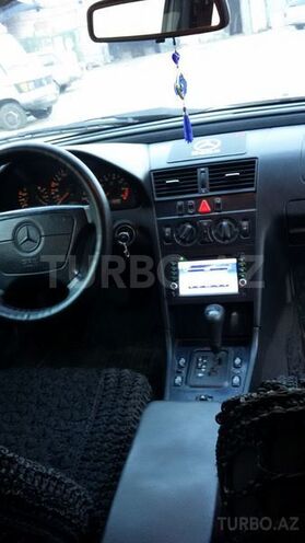 Mercedes C 200 2000, 338,239 km - 2.0 л - Bakı