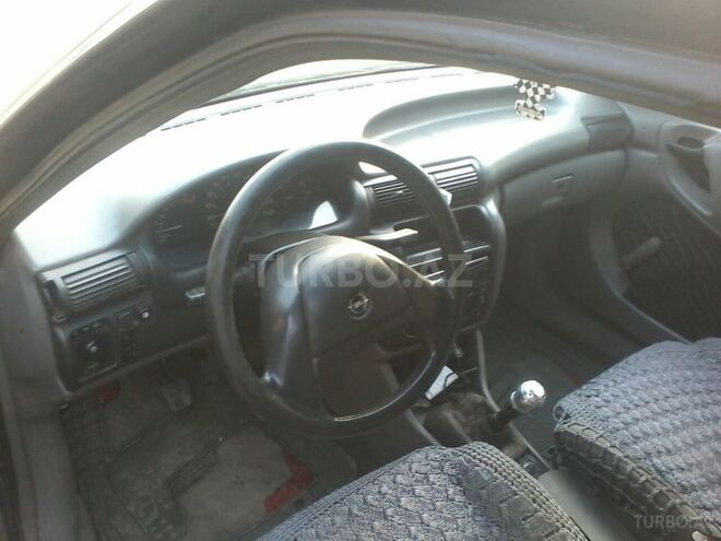 Opel Astra 1993, 277,300 km - 0.2 l - Sumqayıt