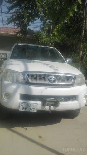 Toyota Hilux 2009, 165,000 km - 2.5 л - Bakı