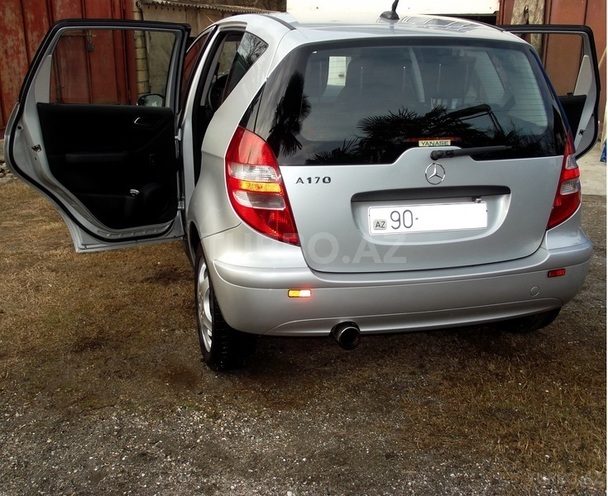 Mercedes A 170 2008, 76,762 km - 1.7 л - Astara
