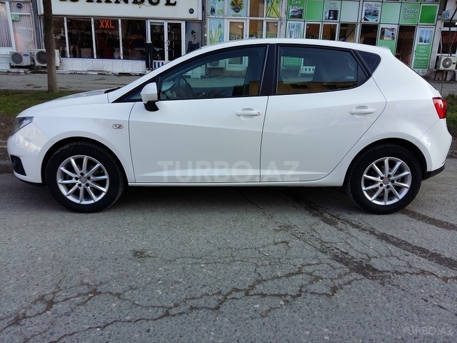 SEAT Ibiza 2012, 125,000 km - 1.8 l - Bakı