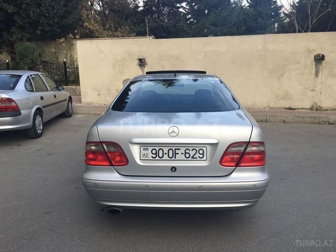 Mercedes CLK 200 2000, 230,000 km - 2.0 l - Bakı