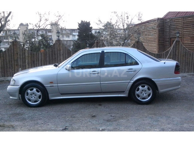 Mercedes C 280 1996, 301,000 km - 2.8 l - Bakı