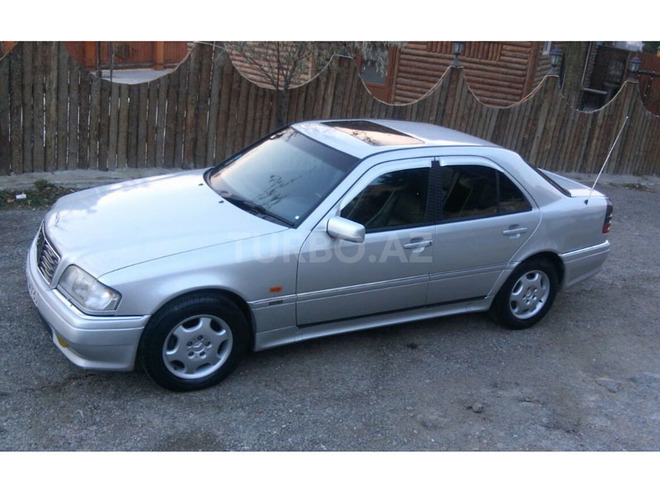 Mercedes C 280 1996, 301,000 km - 2.8 l - Bakı