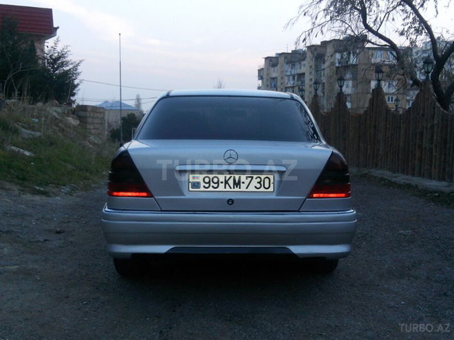 Mercedes C 280 1996, 301,000 km - 2.8 l - Bakı