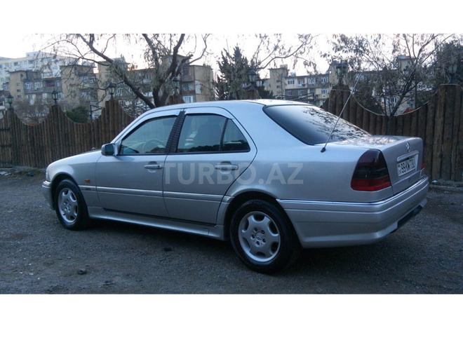 Mercedes C 280 1996, 301,000 km - 2.8 l - Bakı