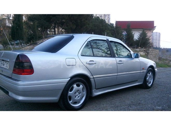 Mercedes C 280 1996, 301,000 km - 2.8 l - Bakı
