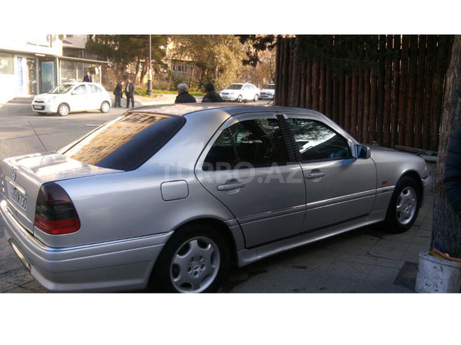Mercedes C 280 1996, 301,000 km - 2.8 l - Bakı