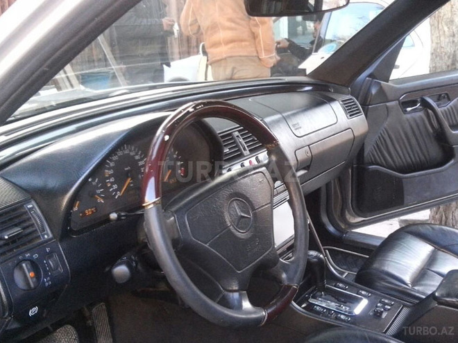 Mercedes C 280 1996, 301,000 km - 2.8 l - Bakı